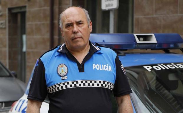 Francisco Cubero Larriba: «Mi vocación de policía se fue haciendo con el trabajo diario»