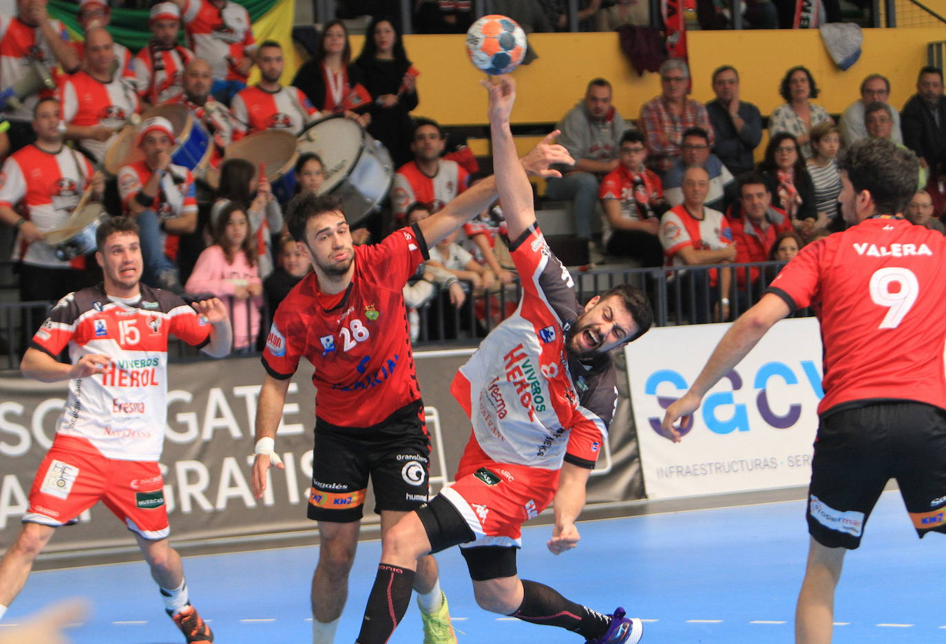 El Balonmano Nava confirma sus nueve bajas para la próxima temporada