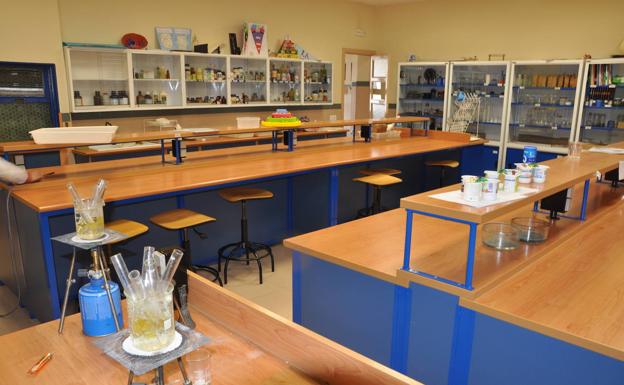 Las filipenses de Palencia, único colegio de Castilla y León en un certamen de investigación tecnológica