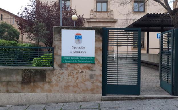 Los 14 Ceas de La Salina retoman la atención presencial pero con cita previa