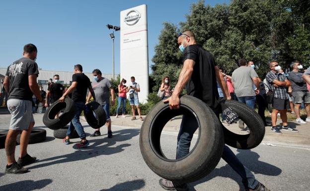 El Gobierno ultima un plan de impulso a la automoción porque es el «tractor» de la economía