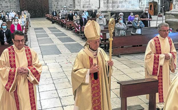 Homenaje religioso por los fallecidos