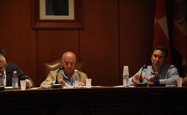 El PSOE provincial muestra su descontento por la moción de censura presentada en el Ayuntamiento de Peñafiel
