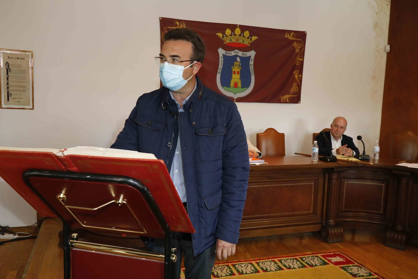 Roberto Díez, de nuevo alcalde de Peñafiel tras prosperar la moción de censura