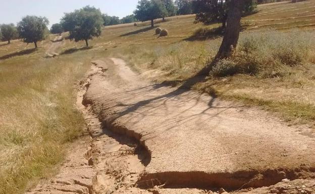 El PSOE de Salamanca demanda el arreglo de los caminos rurales en Martín de Yeltes