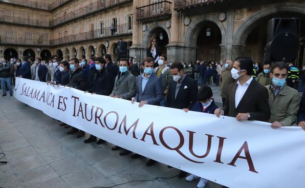 El mundo del toro se reivindica en la Plaza Mayor de Salamanca