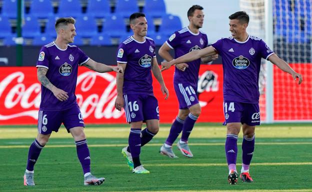 Tranquilidad, sufrimiento y alegría en la afición del Real Valladolid durante el choque ante el Leganés