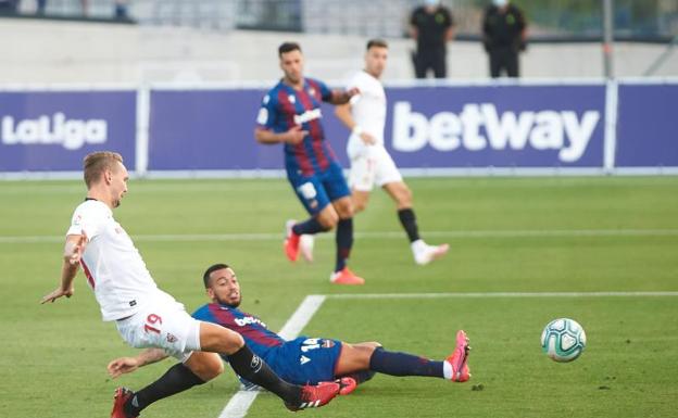 El Sevilla se deja dos puntos ante el Levante