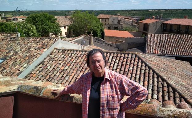 Luis Delgado: «Aquí se habla de turismo cultural pero no hay ni un festival musical de referencia»