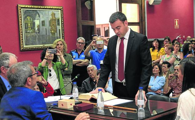 PSOE e IU presumen de «cohesión» en su primer año en el gobierno municipal de Cuéllar