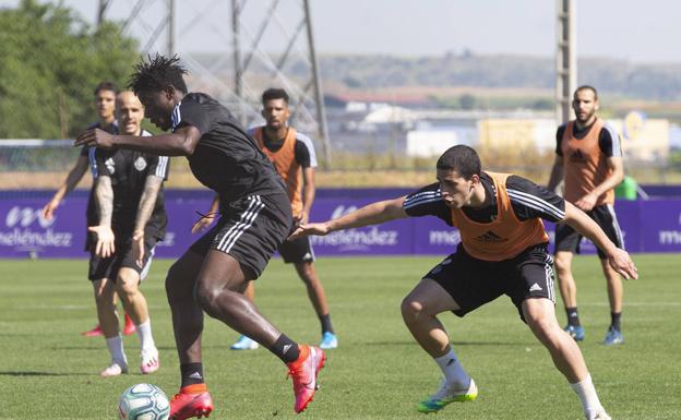 Miguel sustituye a Sandro en la convocatoria para medirse al Celta