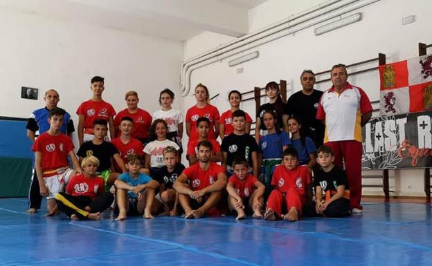 La residencia deportiva de Llano Alto y su piscina permanecerán cerradas este verano