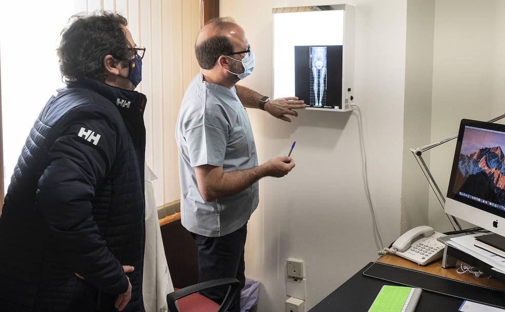 Rafael Ramos: «El deporte tras el confinamiento y el teletrabajo han traído muchas lesiones»