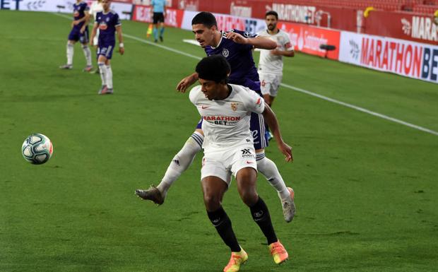 Polémica y alabanzas: el partido del Real Valladolid en Sevilla en las redes sociales