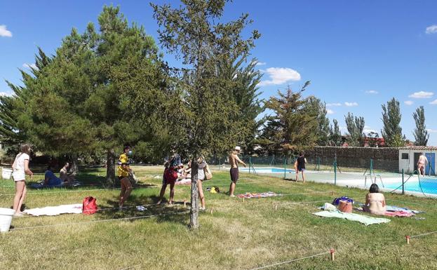Cuenca de Campos abre con gran éxito las piscinas