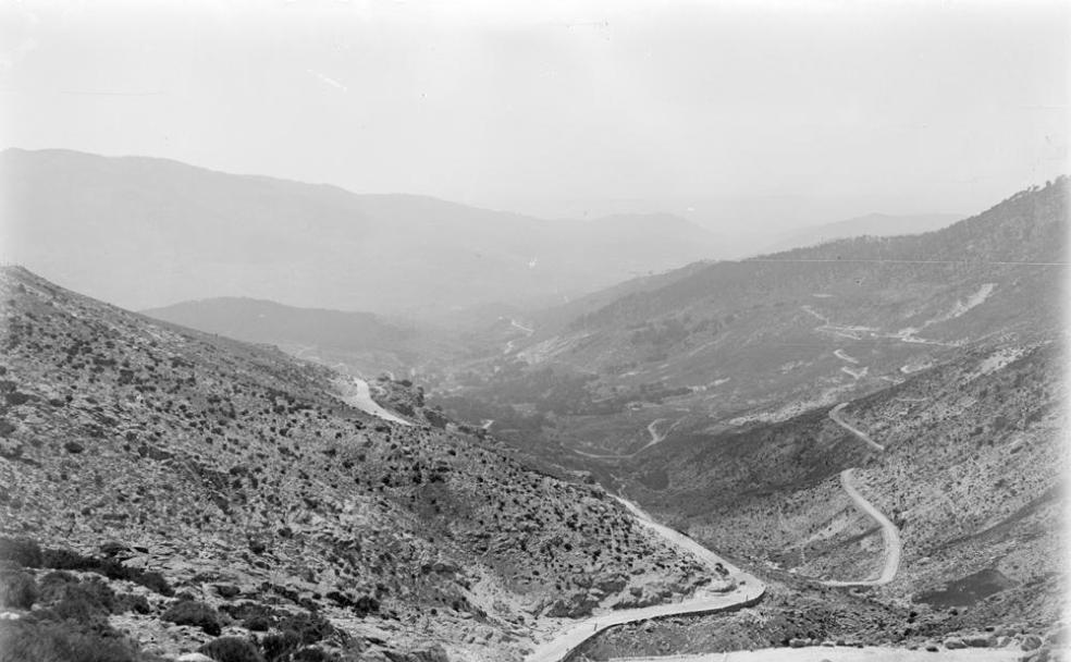 La diábolica calzada del Puerto del Pico