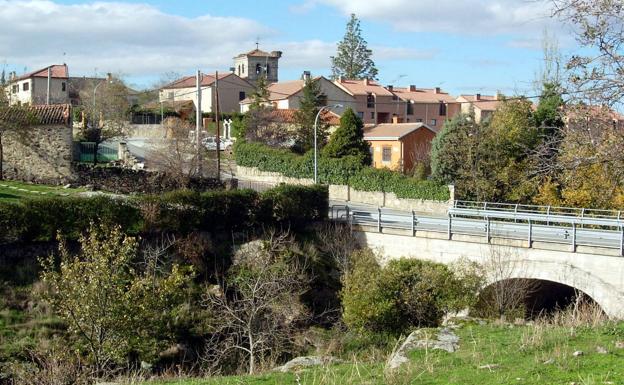 El Consejo de Ministros autoriza a Ortigosa del Monte a someter a consulta popular la reforma de un bar