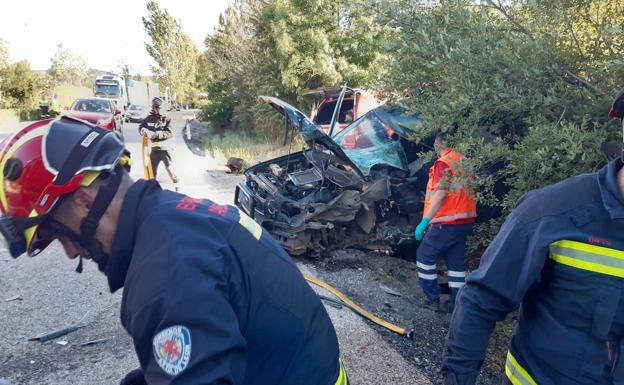 Fallece un hombre de 72 años en un accidente entre un turismo y un camión en La Robla