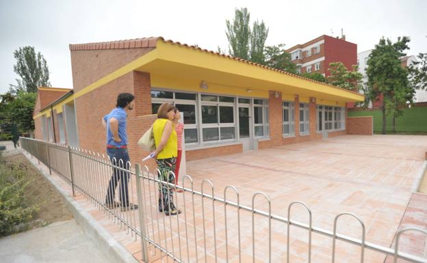 Una declaración jurada de no tener coronavirus permitirá llevar a los hijos a las escuelas infantiles de Valladolid