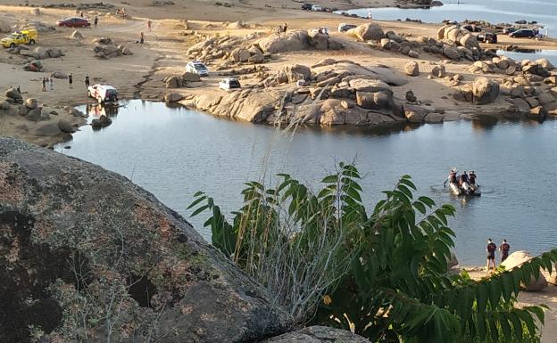 Rescatado un hombre en el embalse de El Burguillo