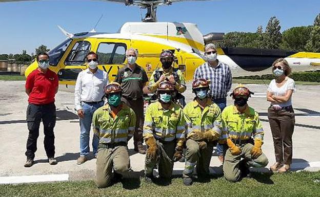El operativo de lucha contra incendios en Valladolid se integra por 229 profesionales, 12 puestos de vigilancia, ocho cuadrillas, seis autobombas y un helicóptero