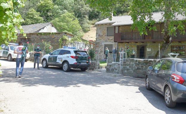 Prisión comunicada y sin fianza para el vallisoletano autor confeso de estrangular a su madre en la localidad leonesa de La Silva