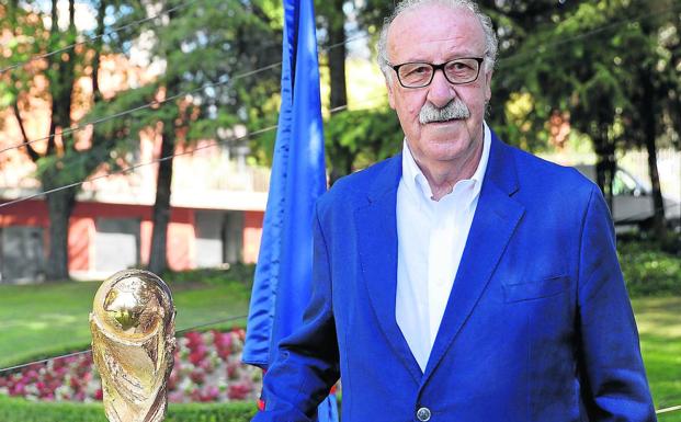 Vicente del Bosque: «Fue alcanzar la gloria, ojalá pronto podamos celebrar otro Mundial»