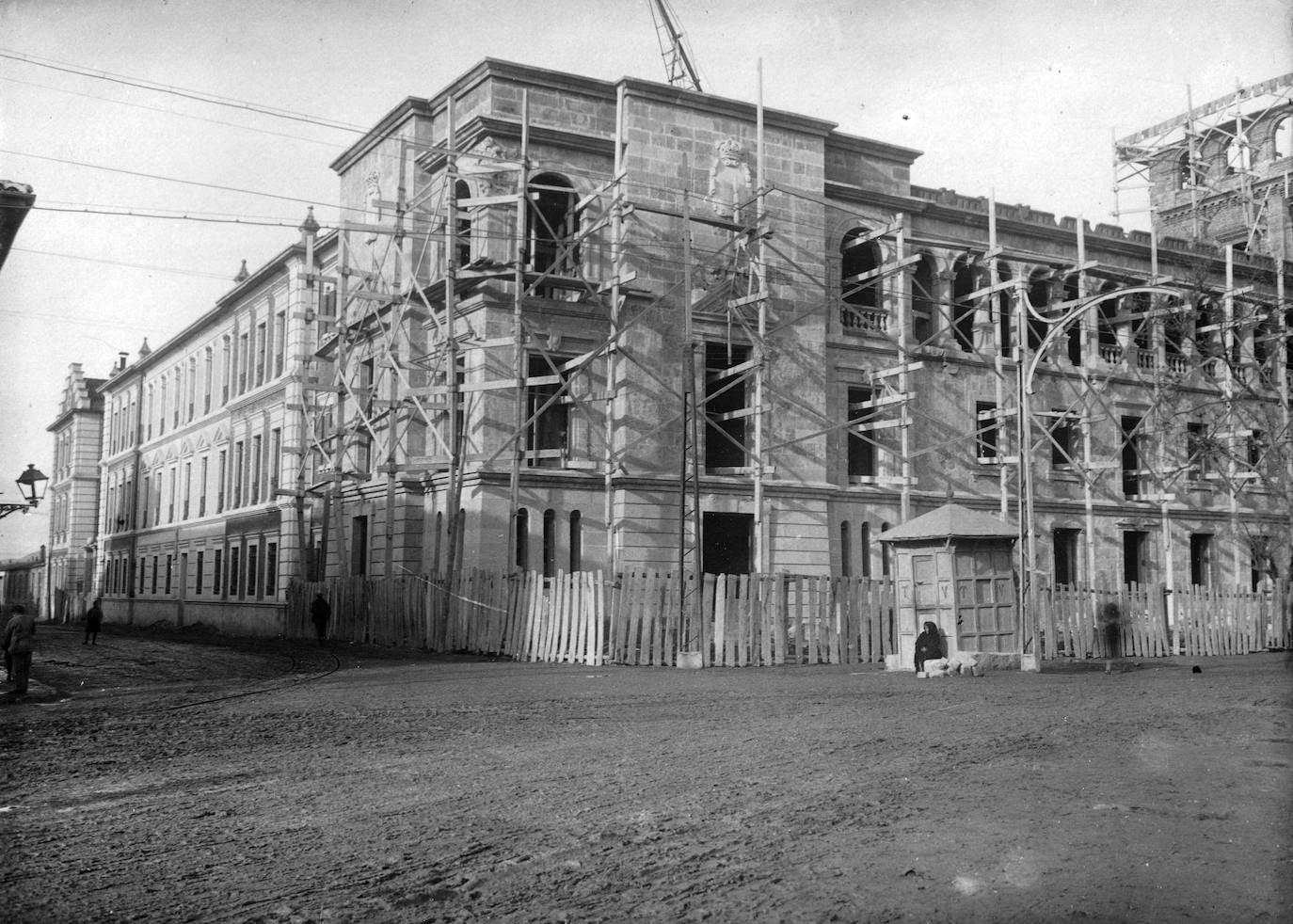 Imágenes del libro 'Miradas del pasado' de Joaquín Díaz