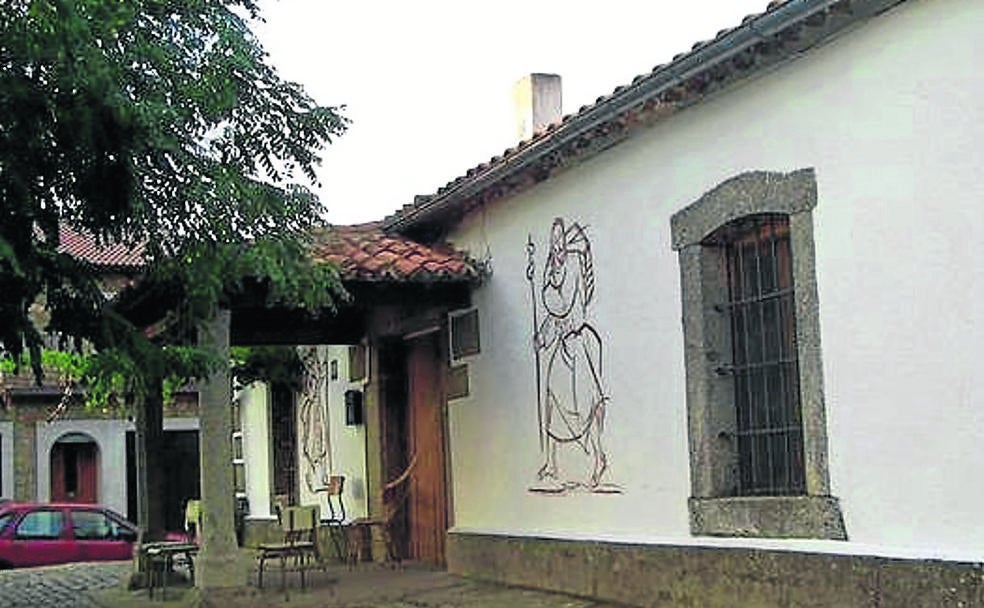 Fuenterroble de Salvatierra: Marcado por la tradición peregrina