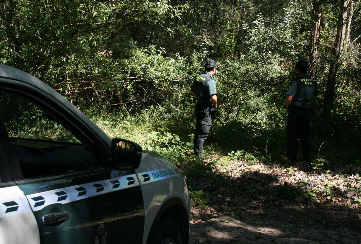 Encuentran a un niño de 7 años pescando después de ser buscado por veinte guardias civiles durante tres horas en Segovia