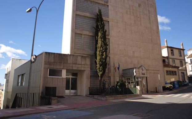 La Plataforma por la Sanidad Pública pide recuperar el uso del Hospital Virgen del Castañar de Béjar