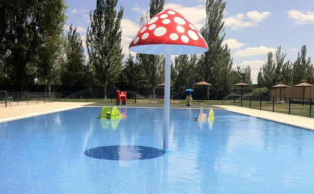 El aumento en Olmedo y Boecillo, por la prioridad para censados en los bonos de las piscinas