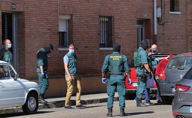 La Guardia Civil de Palencia detiene a cinco personas en una operación antidroga