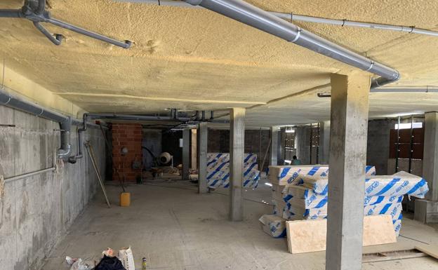 Empiezan las obras del local al que se mudará el personal municipal de Cuéllar