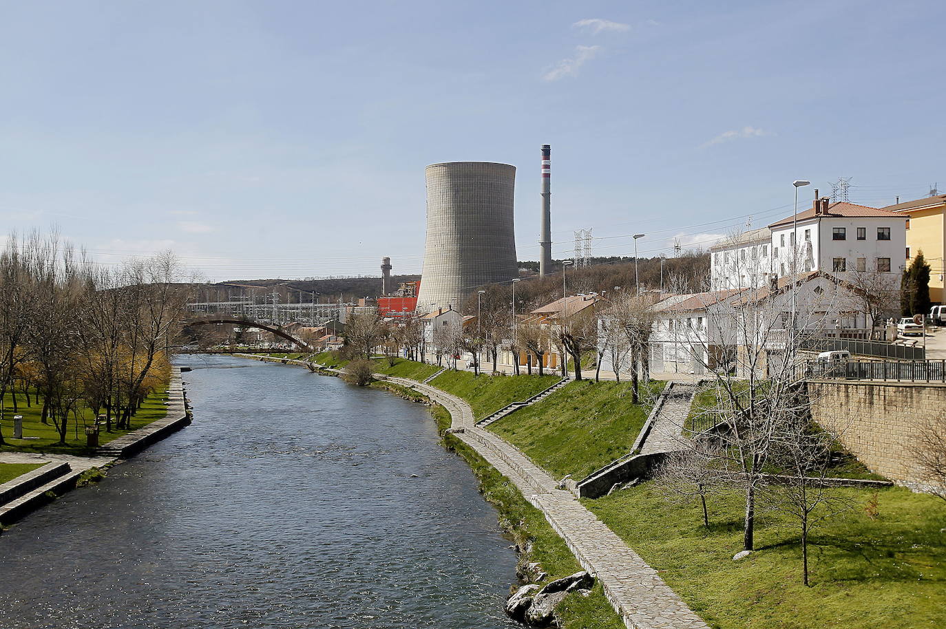 Iberdrola se plantea crear varios proyectos en Velilla tras el cierre de la térmica