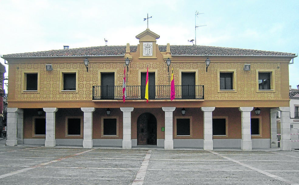 Fuentepelayo: Las dos iglesias de la fuente excavada por Pelayo