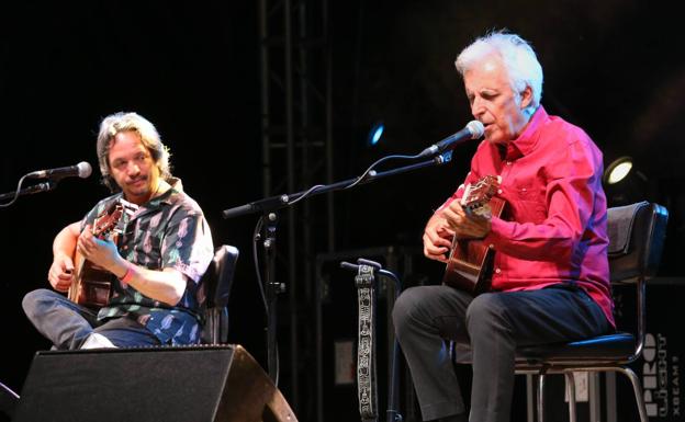 Kiko Veneno repasa su repertorio en un ambiente íntimo en Palencia