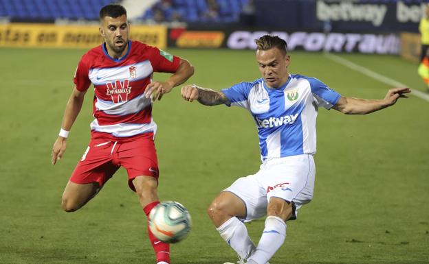 Roque Mesa, objetivo del Real Valladolid para el centro del campo