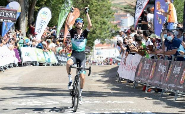 Evenepoel se consagra en Burgos