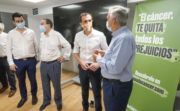 La Diputación de Valladolid colaborará con la AECC en el proyecto 'Seguimos contigo'