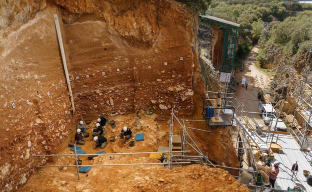 Atapuerca retoma las visitas turísticas bajo el férreo control impuesto por la covid-19