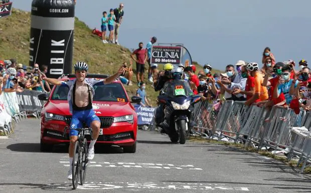 Remco Evenepoel gana en Picón Blanco y es nuevo líder de la Vuelta a Burgos