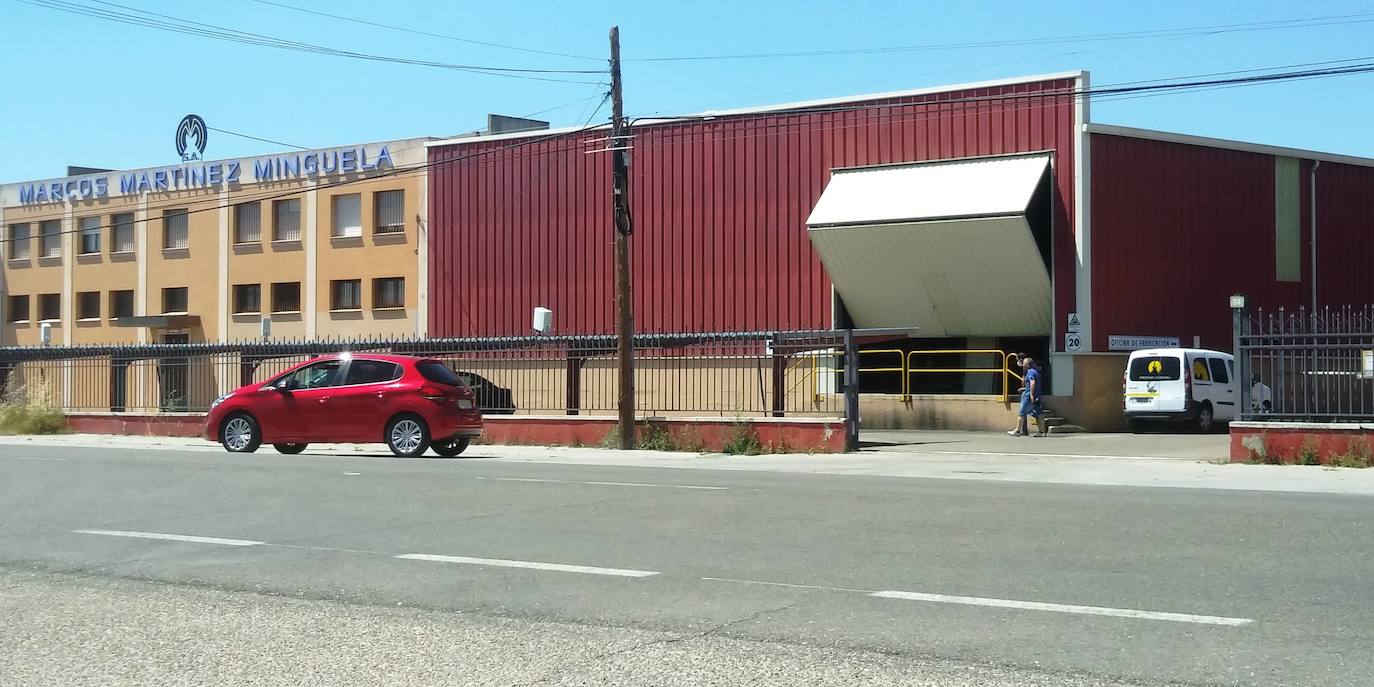 Aspecto de Íscar el día que deberían haber comenzado sus fiestas