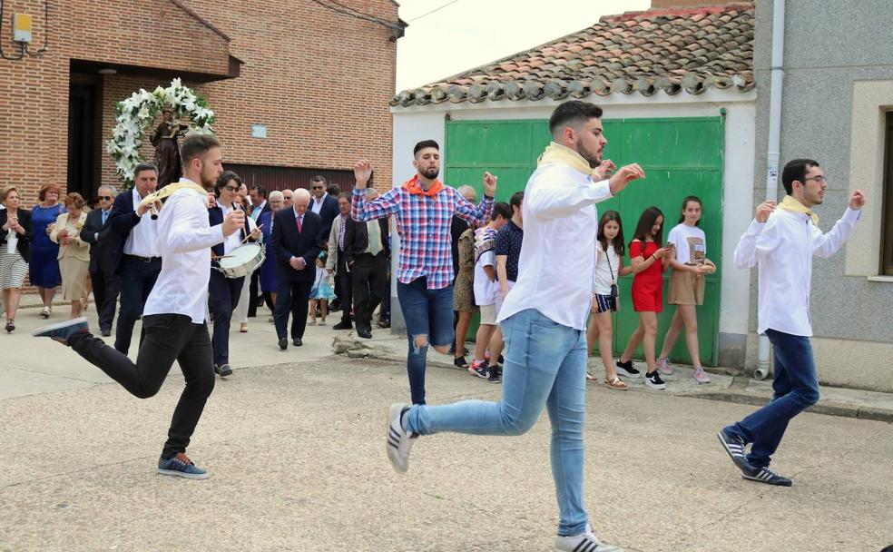 Soto de Cerrato: Si San Roque presta ayuda, se inaugura la plaza