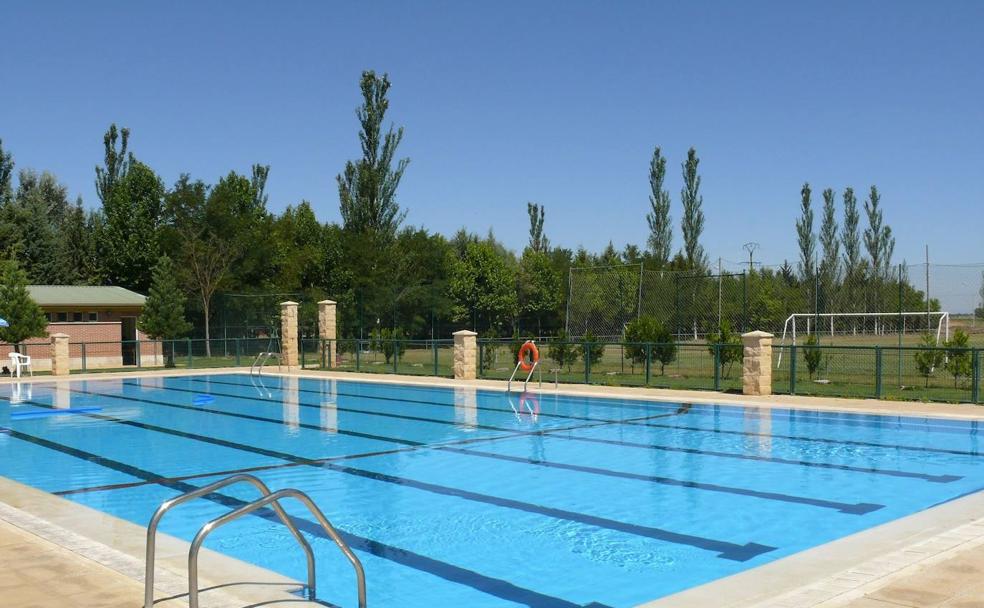 Melgar de Yuso: Piscinas, epicentro del verano