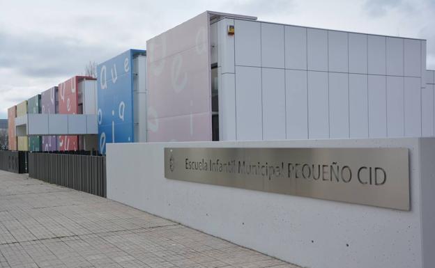 Un positivo en la escuela infantil Pequeño Cid de Burgos obliga a cerrar un aula y aislar a cuatro niños y una profesora