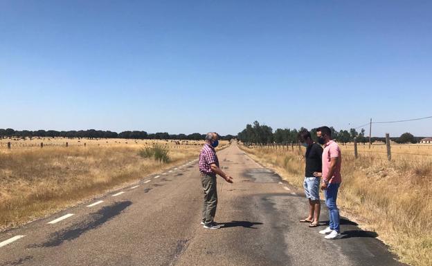 Reclaman una intervención urgente en la carretera que une Boada y Retortillo