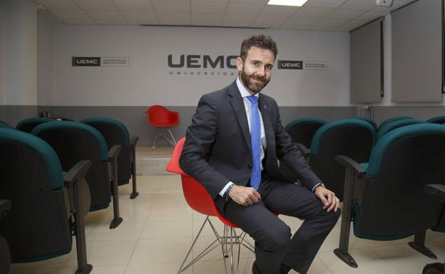 «Reforzaremos másteres y grados; el mercado empresarial cambia»