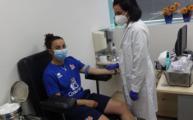 Perfumerías Avenida inicia su pretemporada con las pruebas médicas a las jugadoras