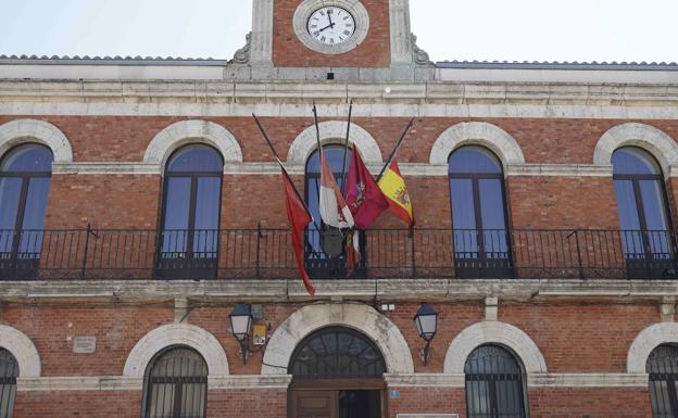 Casado dice que la fiesta de la espuma en Esguevillas de Esgueva, en Valladolid, tendrá sanción